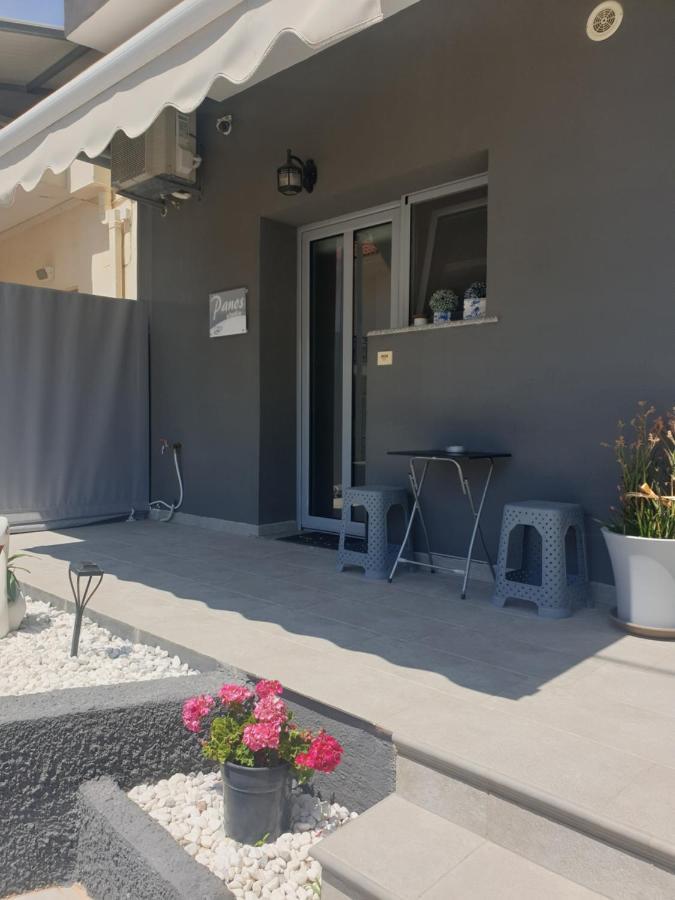 Panos' Studio Myrina Bagian luar foto